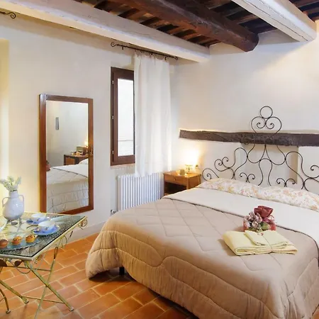 Pomarancio Bed and breakfast