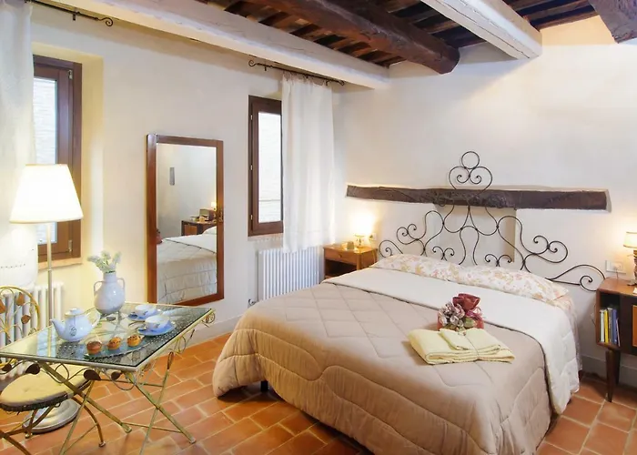 Pomarancio فندق مبيت وإفطار