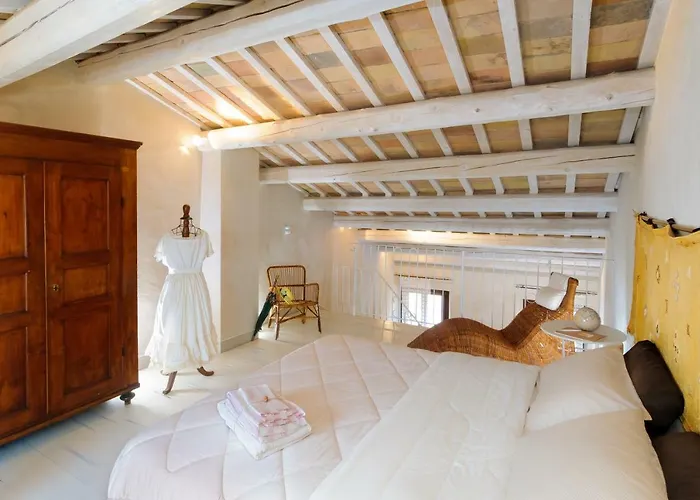 فندق مبيت وإفطار Pomarancio