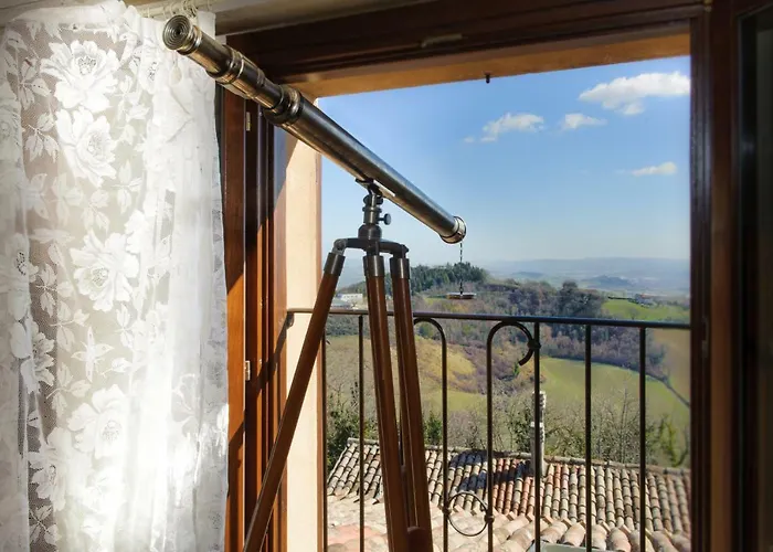 Pomarancio * Saludecio